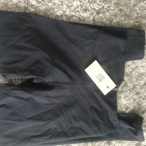 Demi Lovato Fabletics leggings